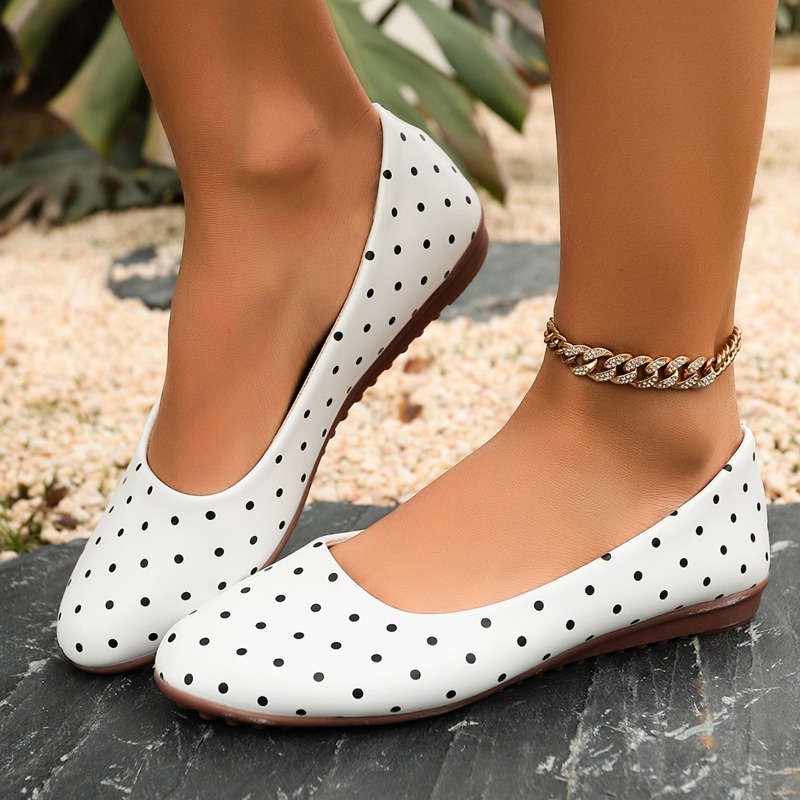 Women'S Fashion Walking Shoes - أحذية نسائية مسطحة بيضاء منقطة بمقدمة
