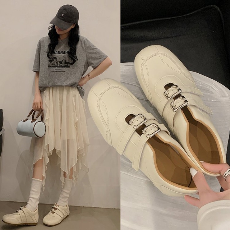 أحذية نسائية عصرية بمقدمة مستد - مراجعة Women'S Fashion Walking Shoes وسعره
