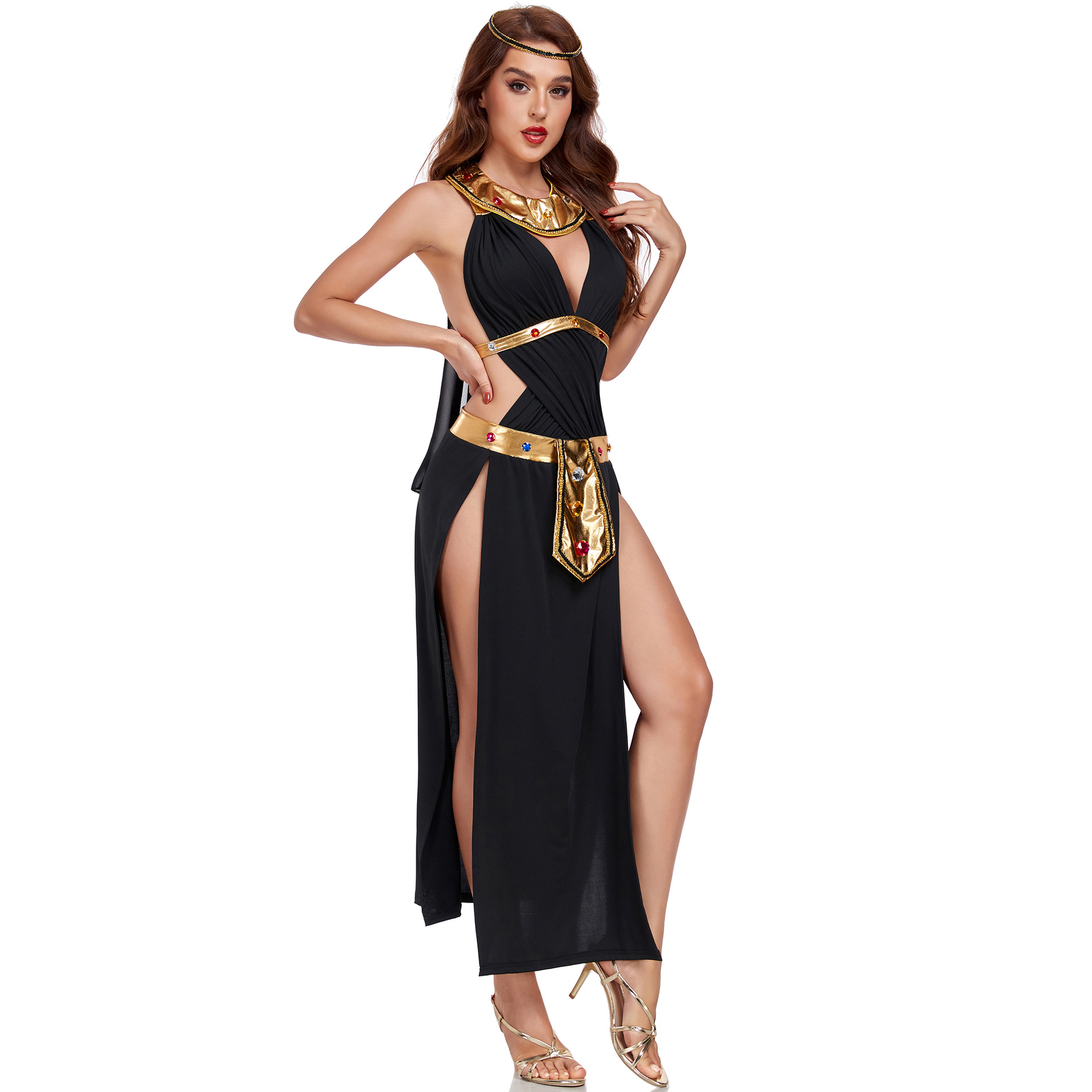 طقم زي تنكري مستوحى من الملكة  - مراجعة Women Fashion Egypt وسعره